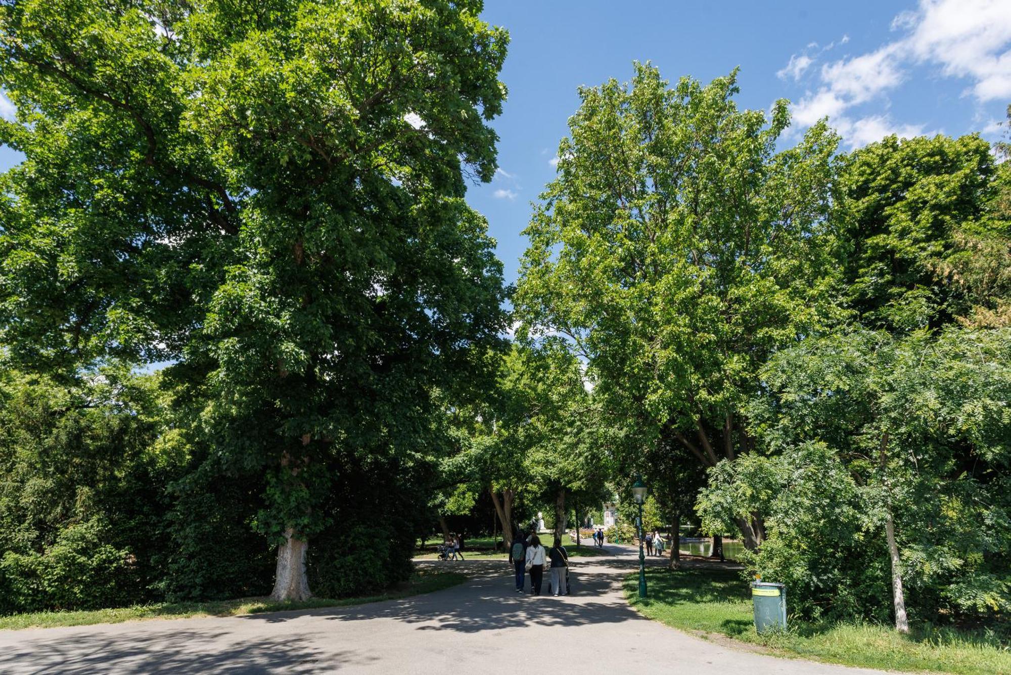 4Ty3 Apartments - Stadtpark City Apartment Is Calling Вена Экстерьер фото
